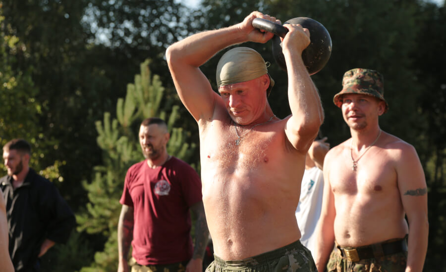 Практика с гирей